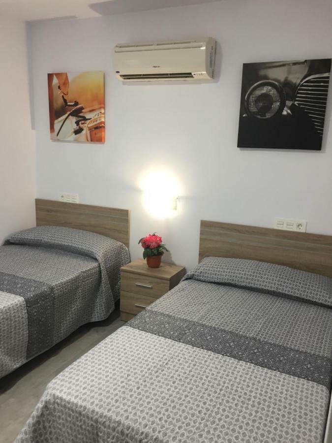 Carihuela Palace Beach Apartamento Torremolinos Exterior foto